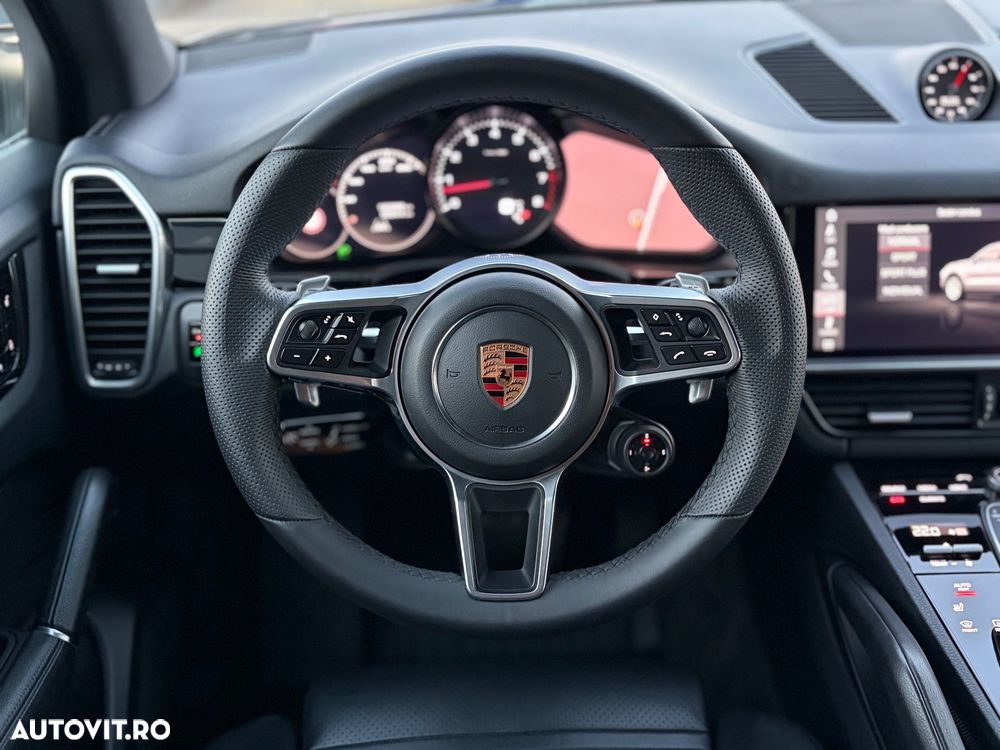 Porsche Cayenne Tiptronic S - 11