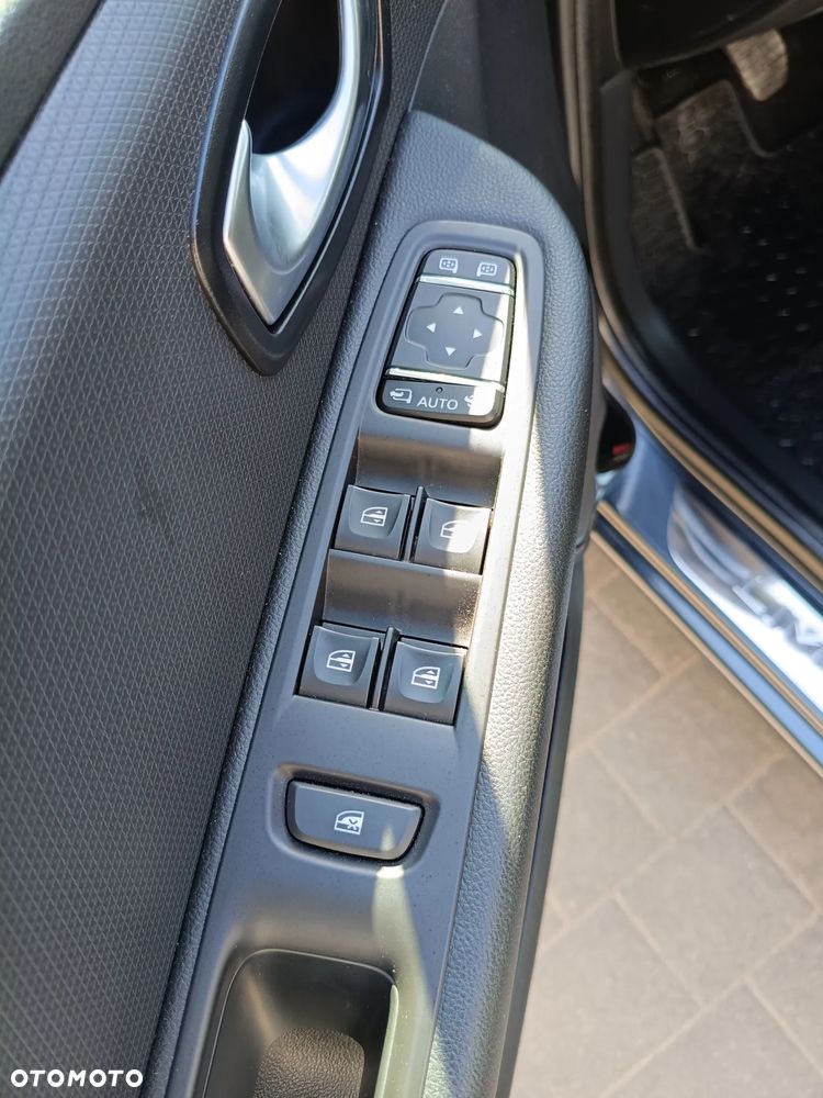 Renault Clio 0.9 Energy TCe Limited - 23