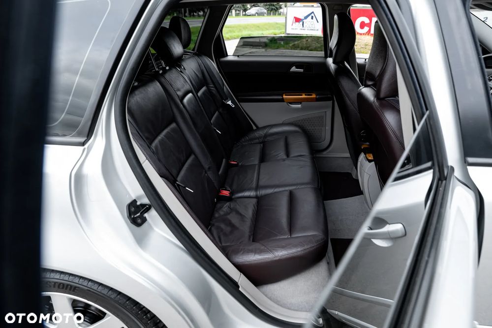 Volvo V50 Diesel Summum - 23