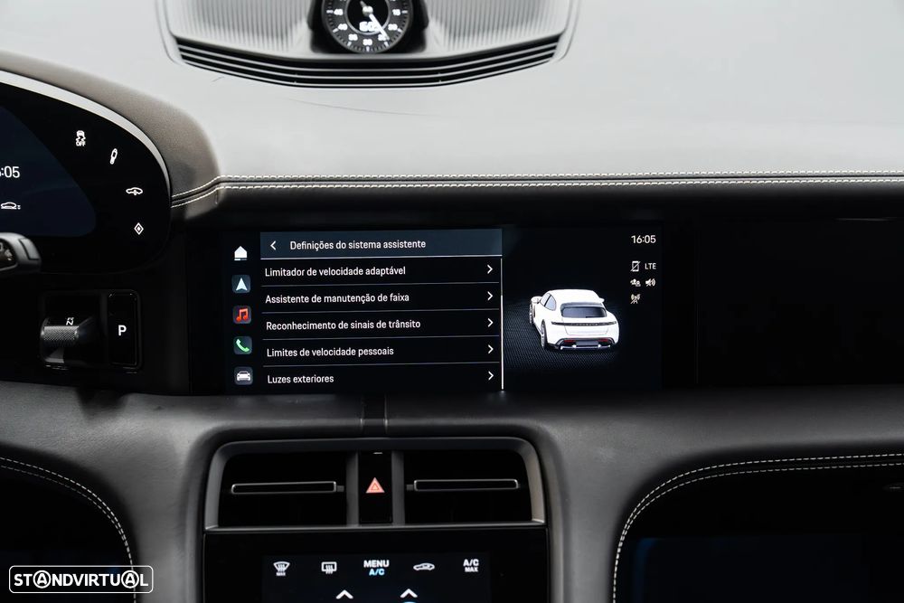 Porsche Taycan Cross Turismo 4 - 49