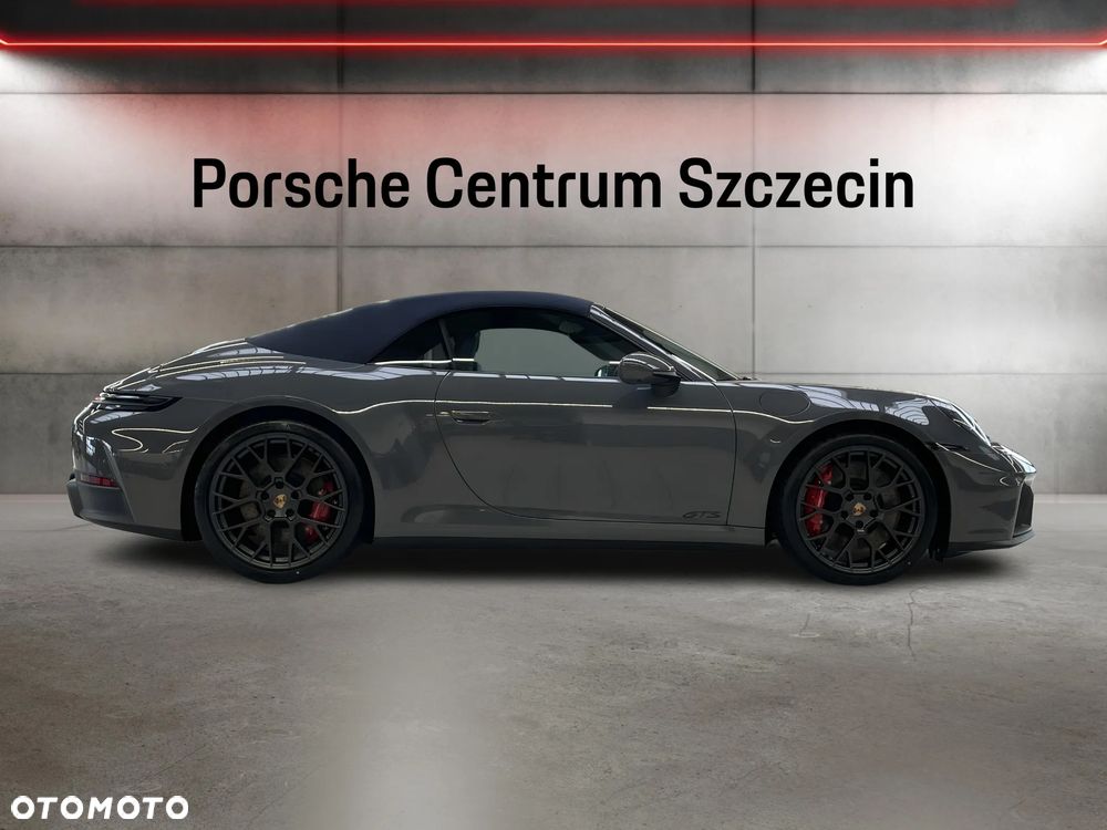 Porsche 911 Carrera T-Hybrid 4 GTS - 6