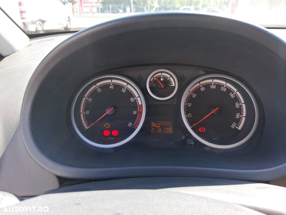 Opel Corsa 1.2i Essentia - 9
