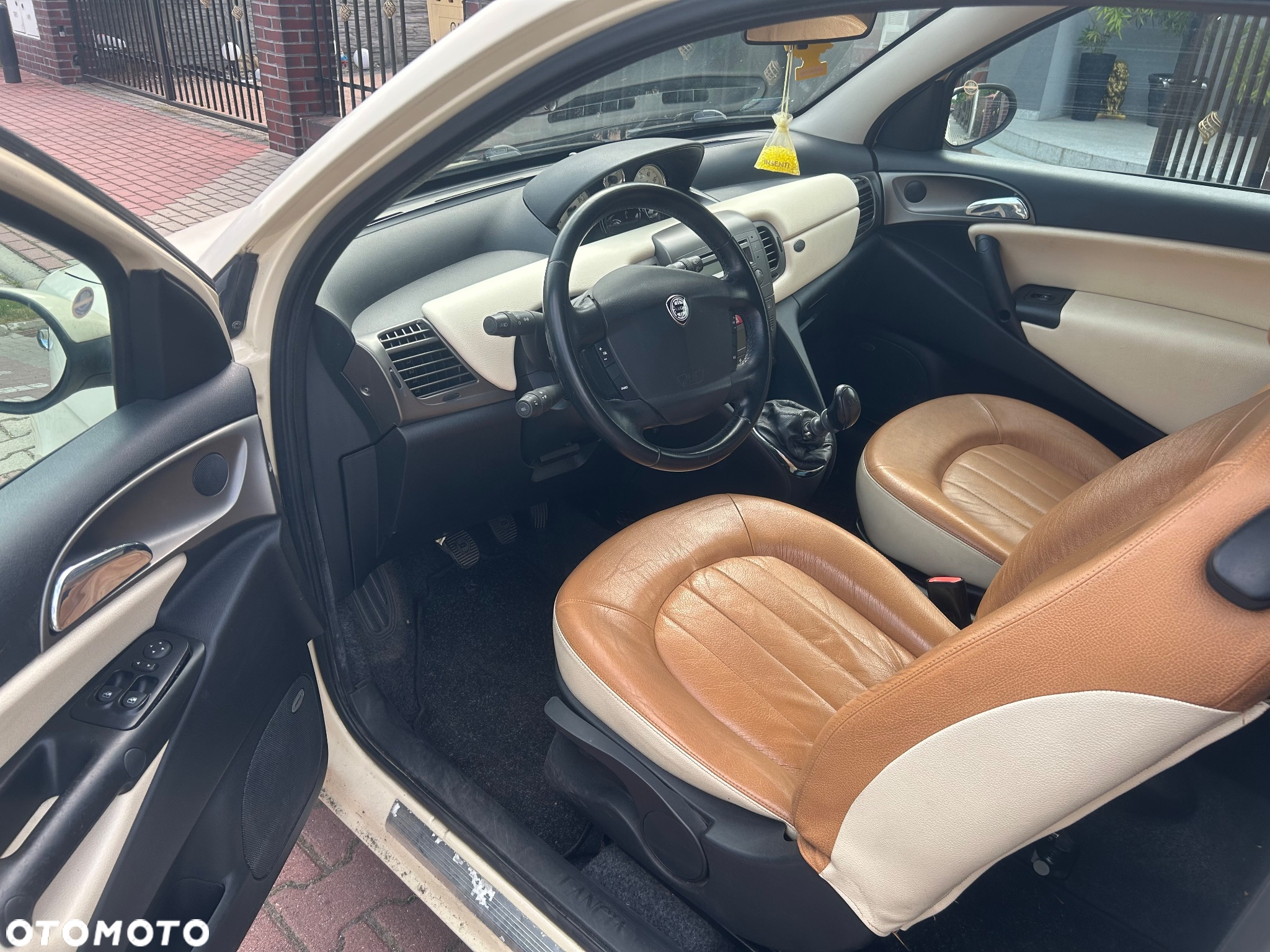 Lancia Ypsilon - 7