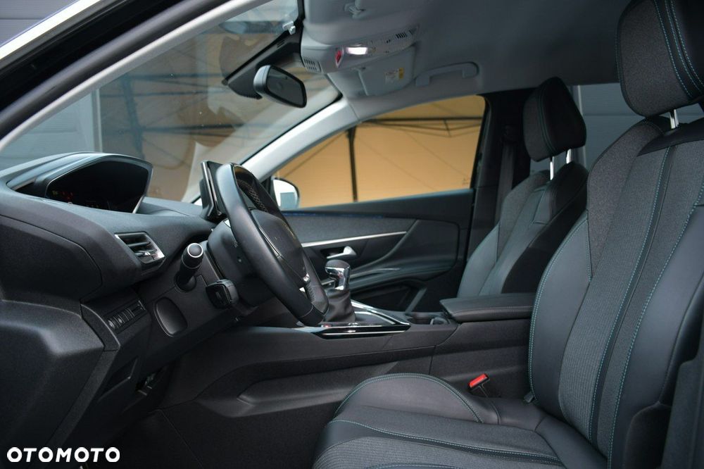 Peugeot 3008 1.2 PureTech Allure Pack S&S - 12