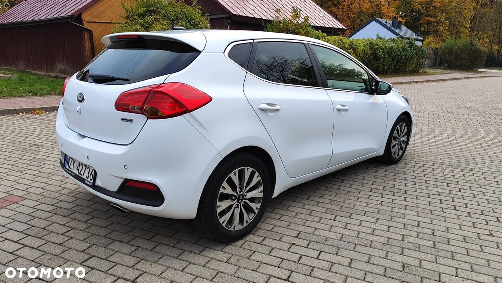 Kia Ceed 1.6 CRDi L - 17