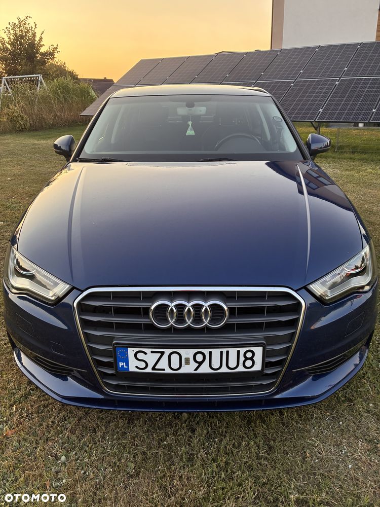 Audi A3 Limousine 1.4 TFSI Attraction S tronic - 2