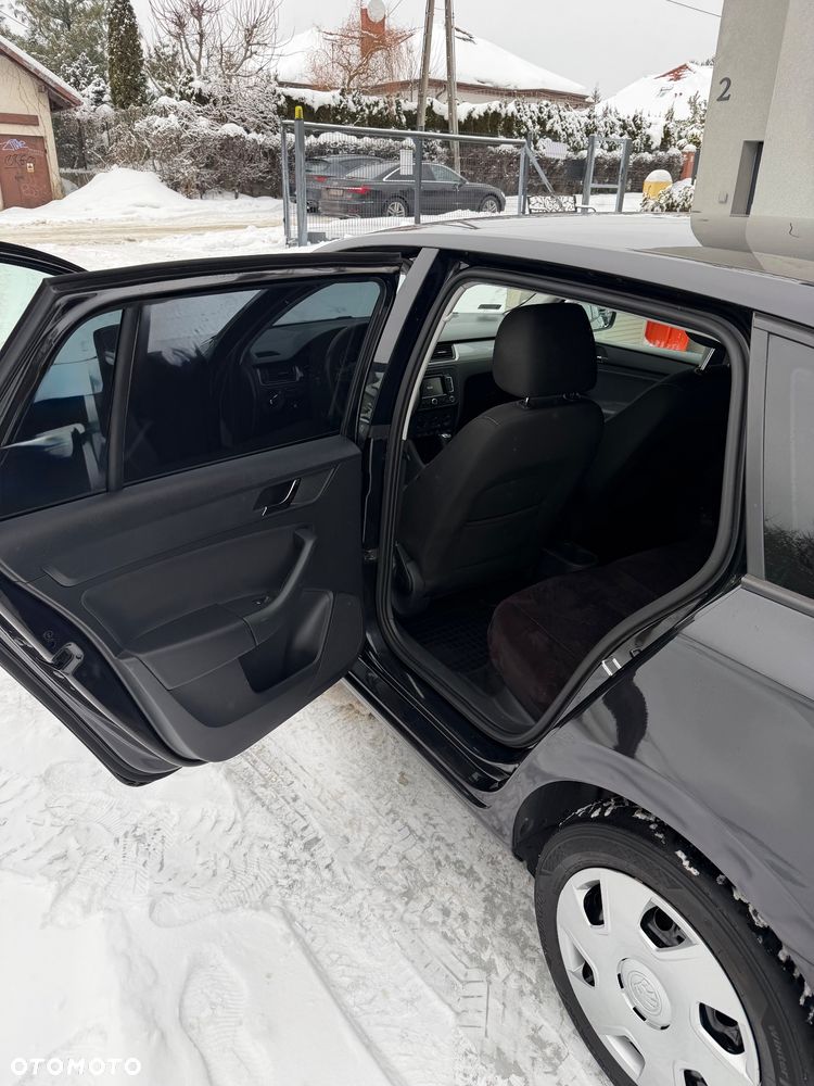 Skoda RAPID Spb 1.4 TSI Ambition DSG - 11