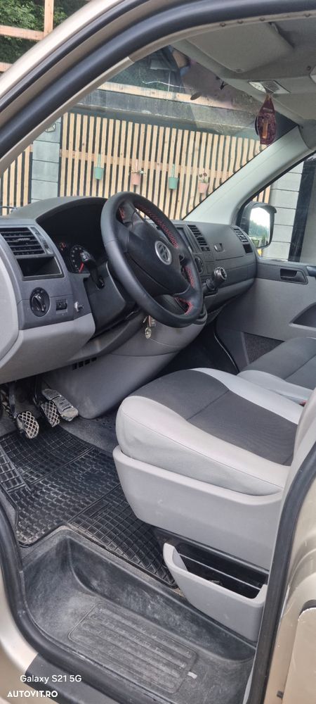 Volkswagen Transporter - 7