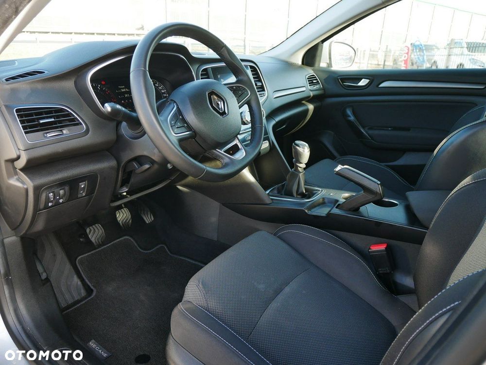 Renault Megane - 11