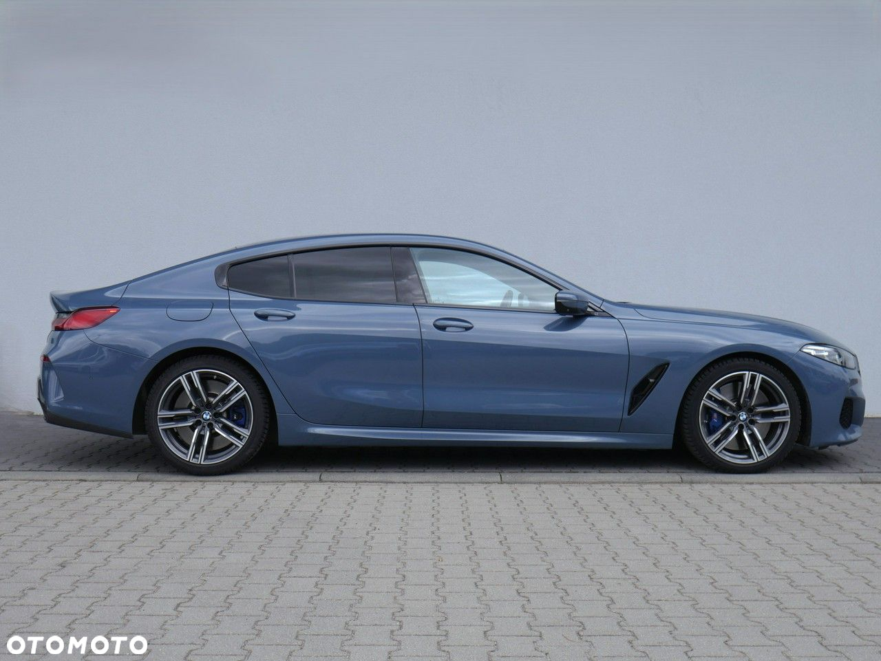 BMW Seria 8 - 25