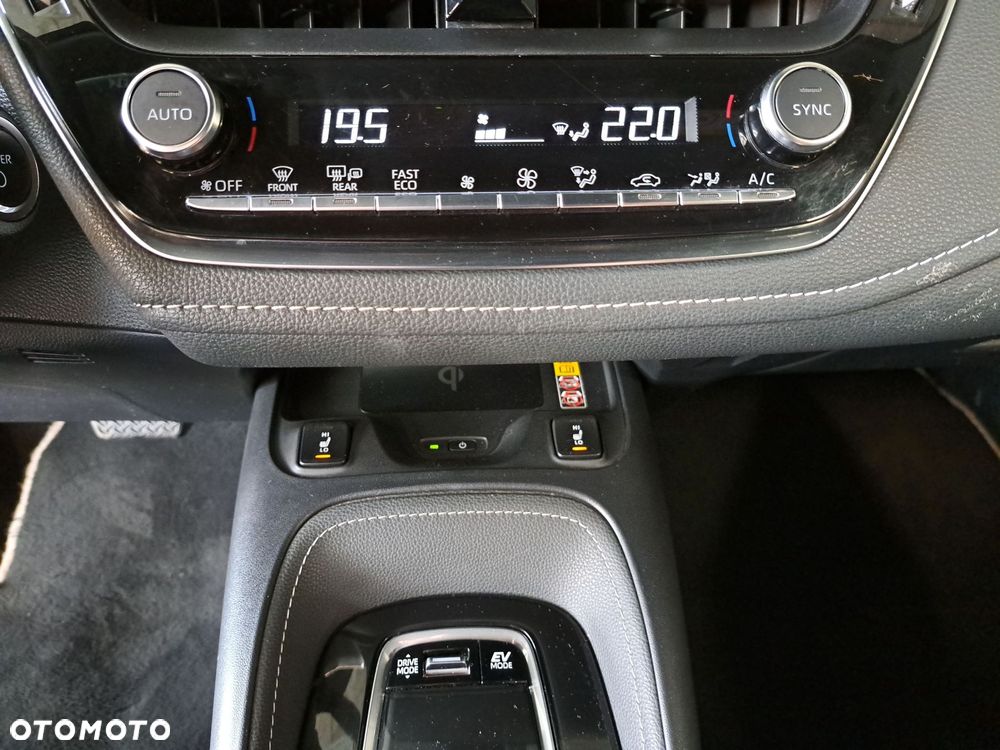 Toyota Corolla 1.8 Hybrid Style - 26