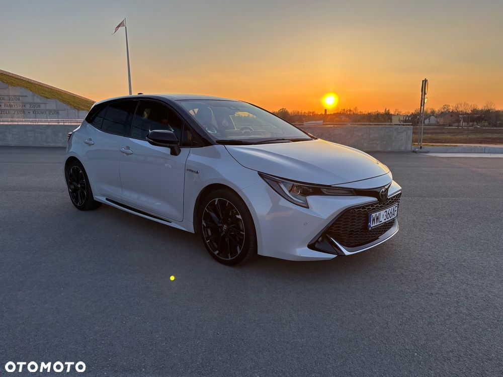 Toyota Corolla 2.0 Hybrid GR Sport - 1