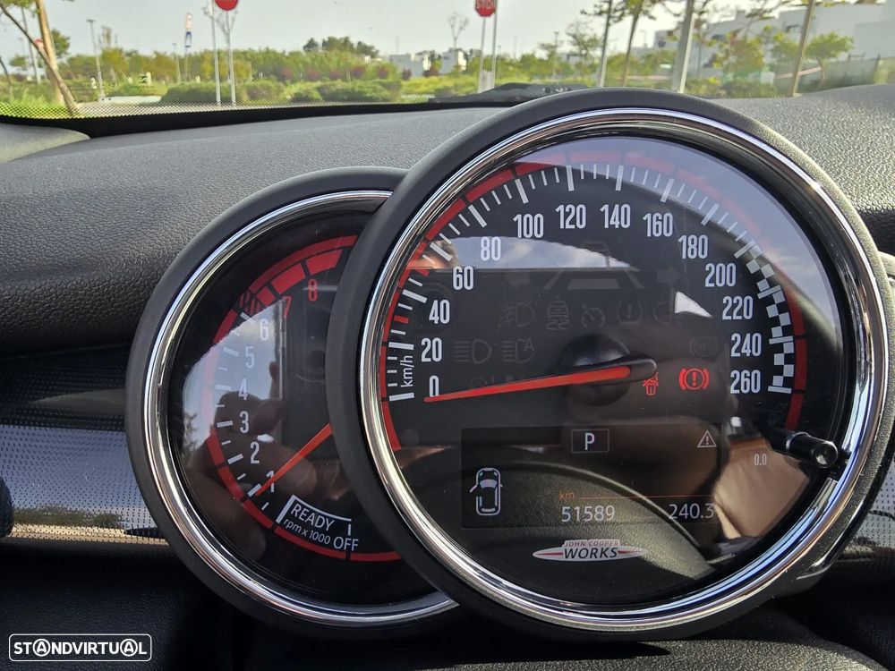 MINI Cabrio John Cooper Works Sport Aut. - 17