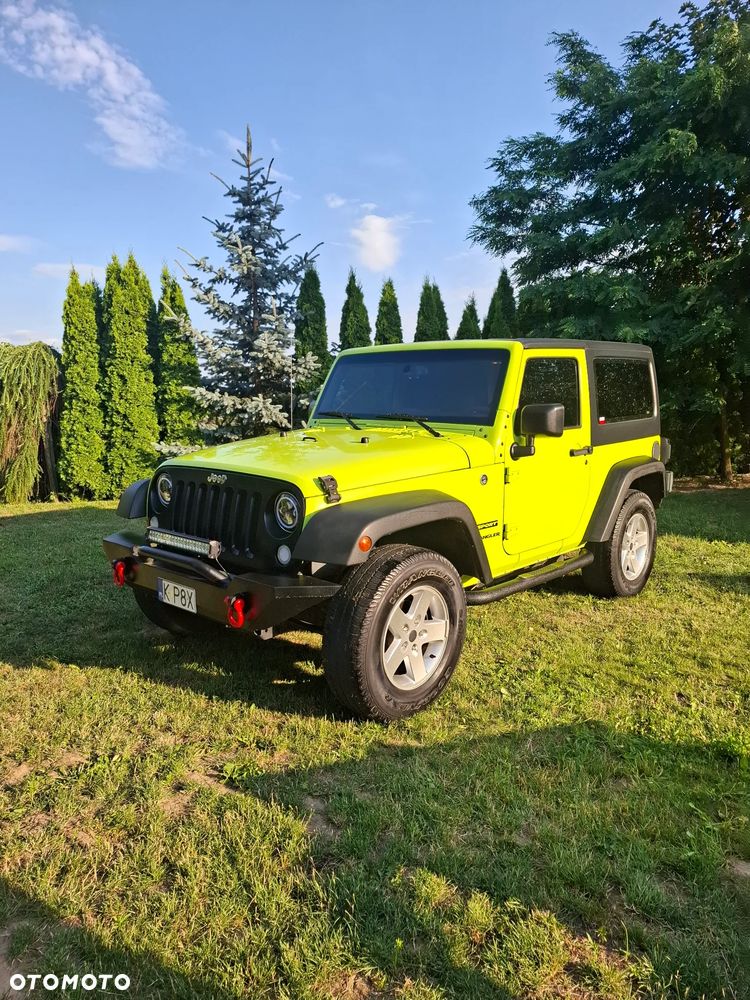 Jeep Wrangler - 8