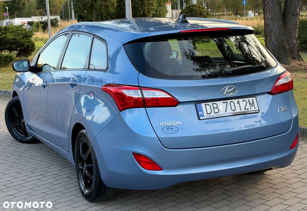 Hyundai i30 1.6 Premium - 3