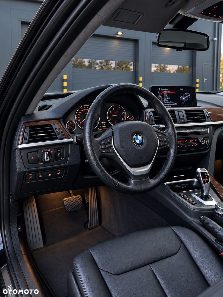 BMW Seria 3 328i - 9