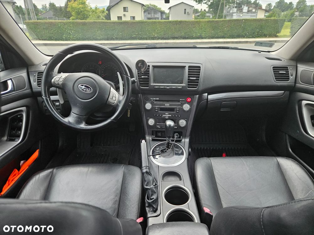 Subaru Legacy 2.5RC 000 - 7