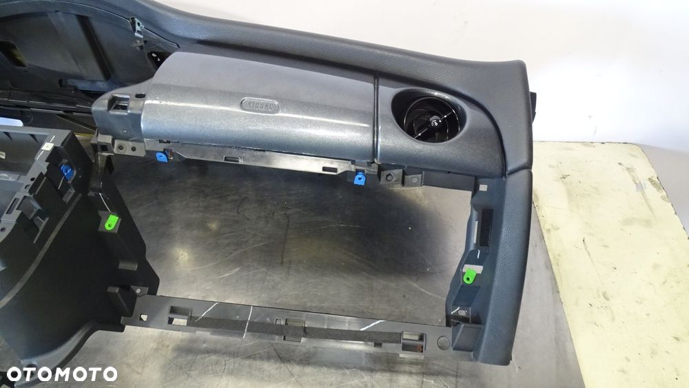 DESKA ROZDZIELCZA MINI COOPER R50 1.6 - 2