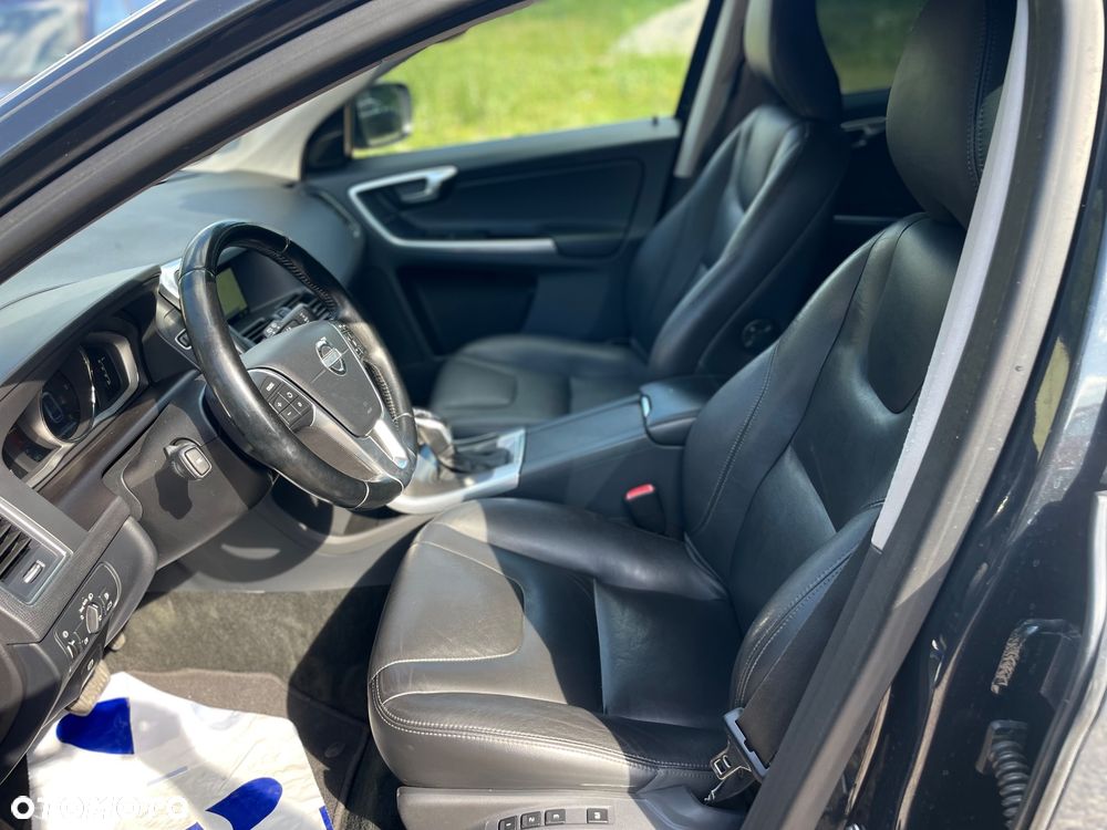 Volvo XC 60 D4 Drive-E Summum - 9