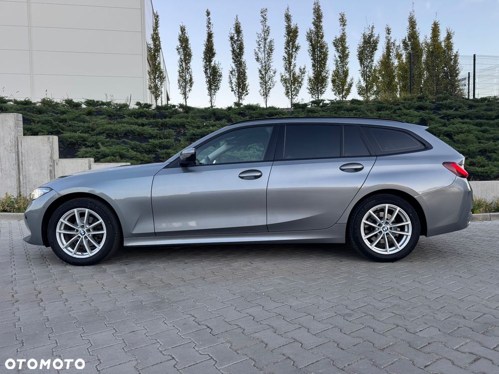 BMW Seria 3 318d mHEV M Sport Edition - 17