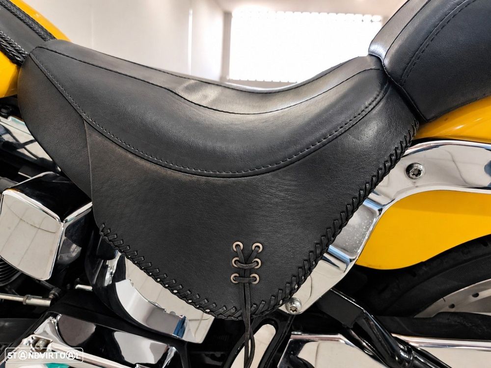 Harley-Davidson Fat Boy . - 12