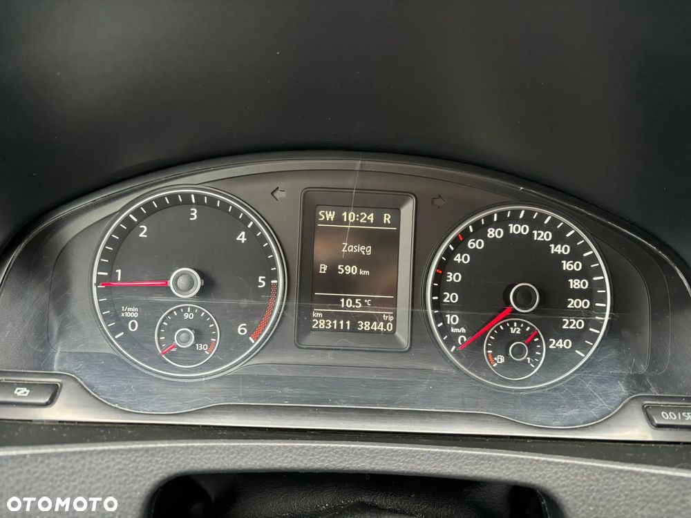 Volkswagen Transporter Caravelle DSG Edition - 11