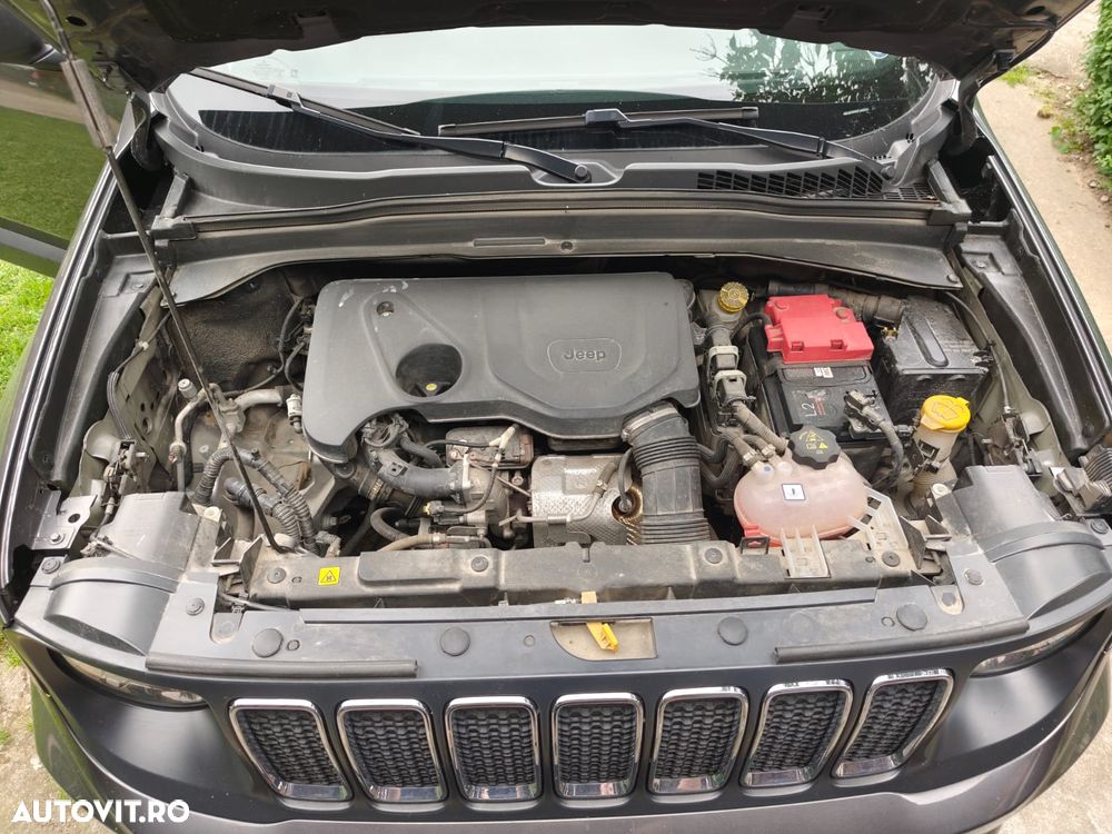 Jeep Renegade 1.0 Turbo 4x2 M6 Sport - 2