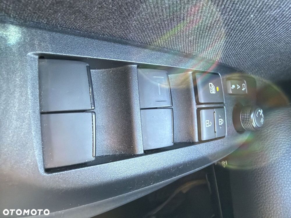 Toyota Yaris Cross Hybrid 1.5 Style AWD - 19