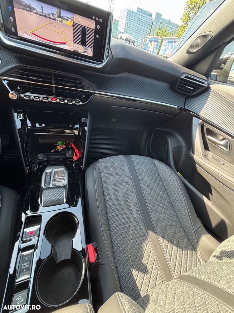 Peugeot 2008 1.2 PureTech EAT8 STT Allure Pack - 10