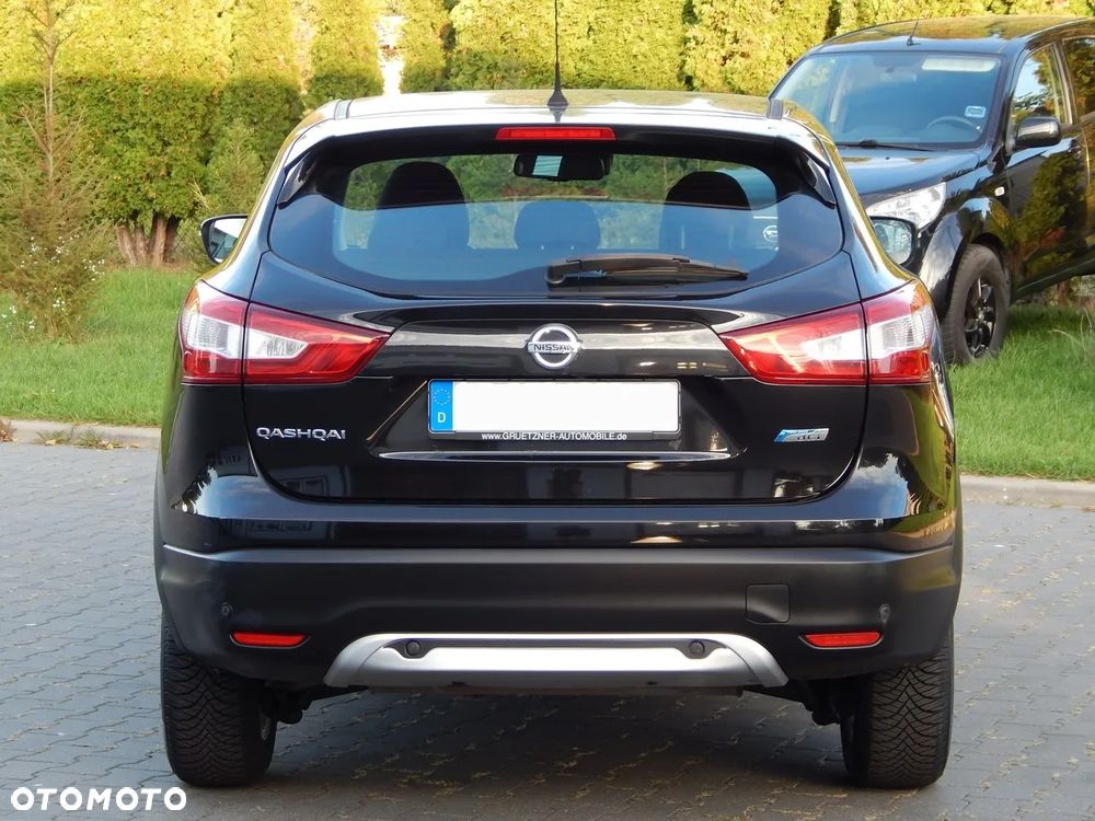 Nissan Qashqai 1.6 DCi N-Connecta - 6