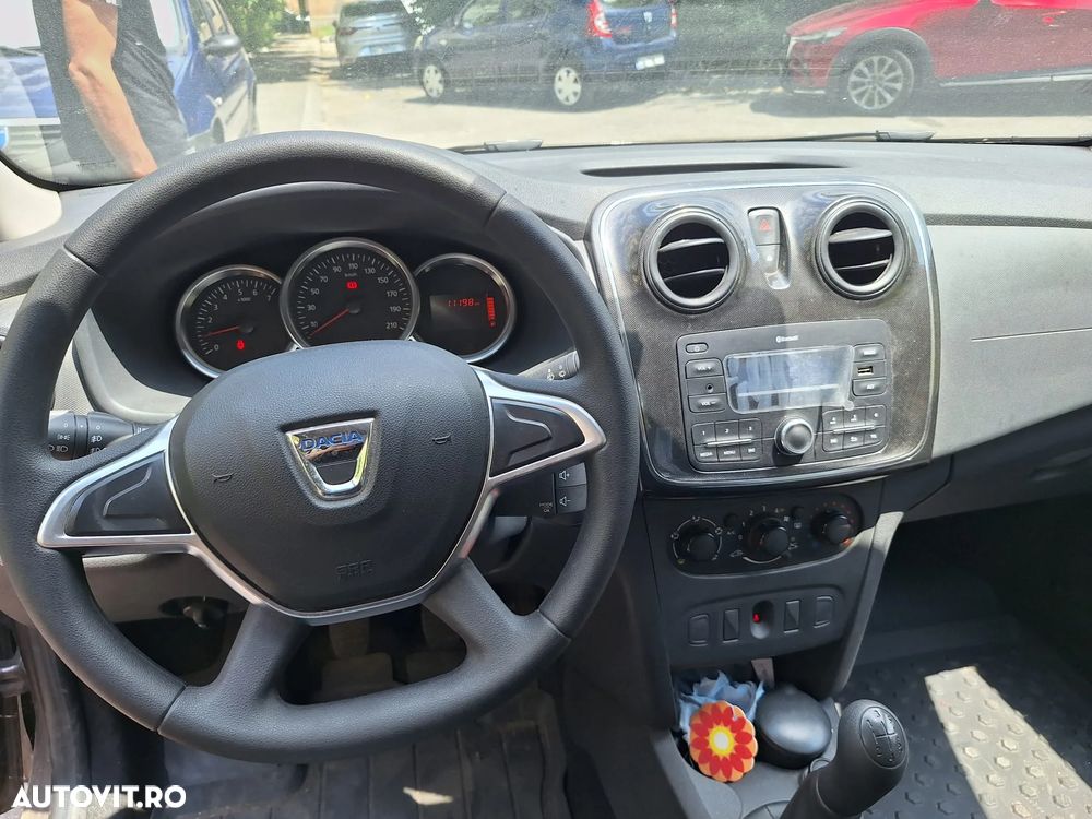 Dacia Logan 1.0 SCe Laureate - 6