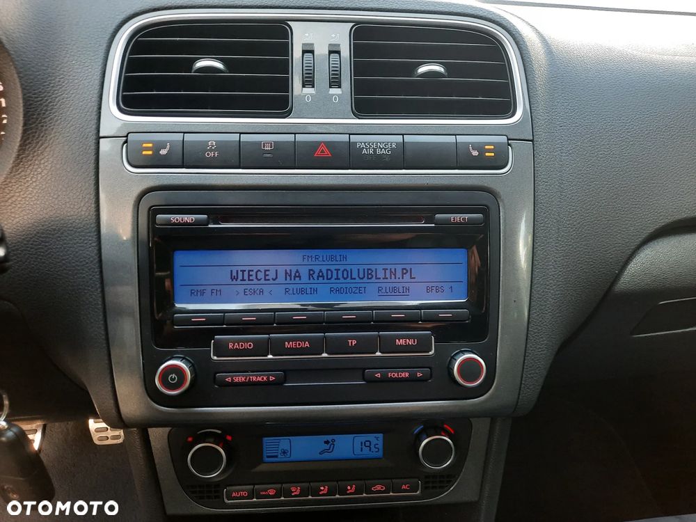 Volkswagen Polo 1.2 Comfortline - 23