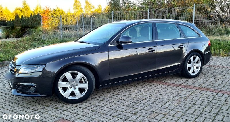 Audi A4 Avant 2.0 TDI - 15