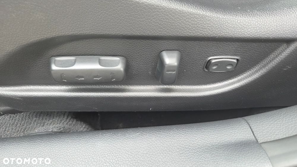Hyundai i40 2.0 Premium - 25