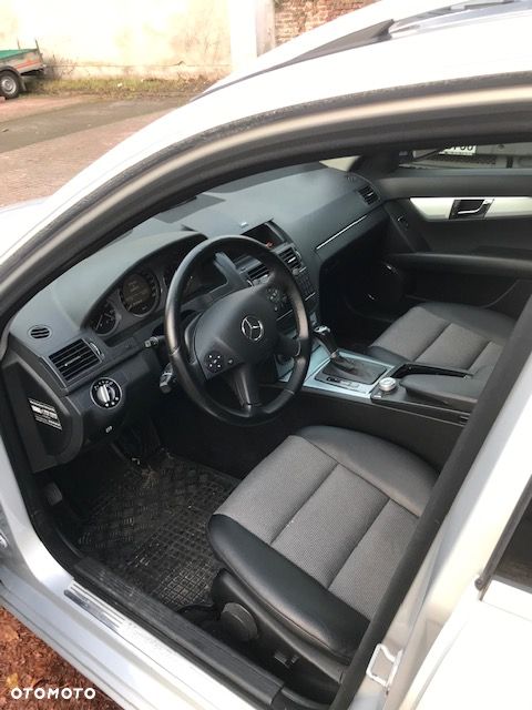 Mercedes-Benz Klasa C 180 Kompressor Automatik Classic - 4