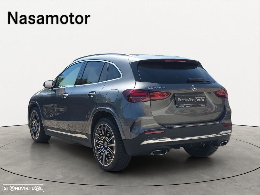Mercedes-Benz GLA 200 - 3