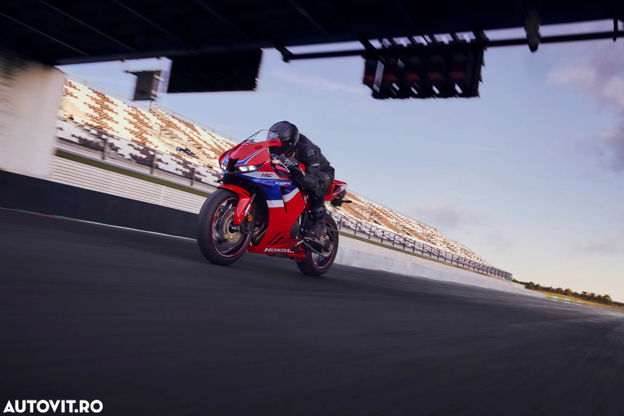 Honda CBR 600RR - 9