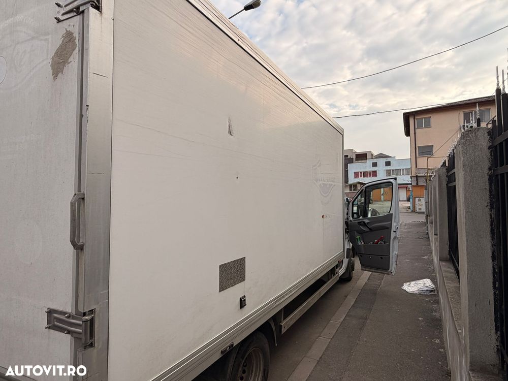 Mercedes-Benz Sprinter - 5