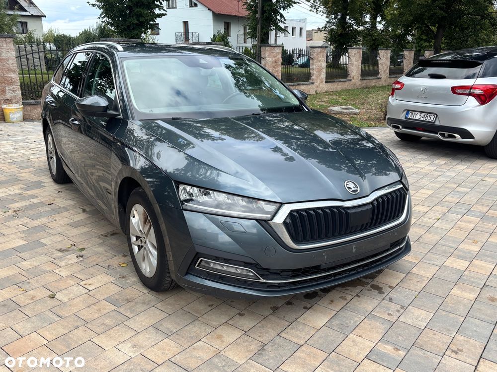 Skoda Octavia 2.0 TDI Exclusive - 2