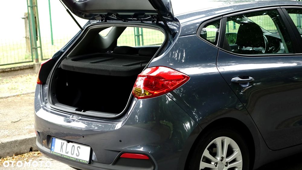 Kia Ceed 1.4 CVVT Dream Team Edition - 35