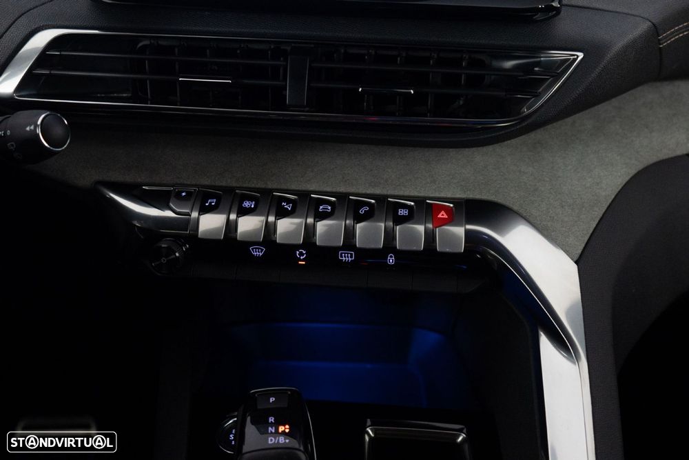 Peugeot 3008 1.6 Hybrid GT e-EAT8 - 27