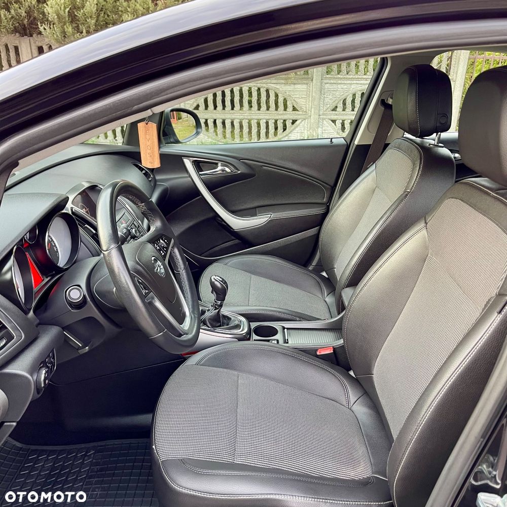 Opel Astra 1.4 Turbo Exklusiv - 15