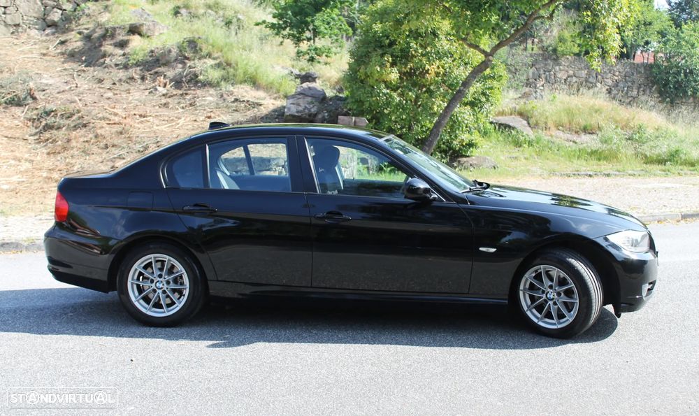 BMW 320 i Navigation - 5