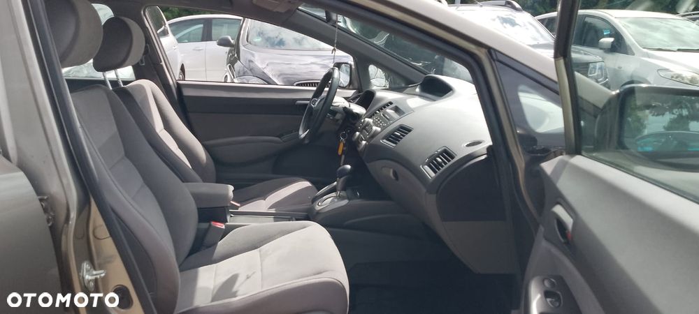 Honda Civic 1.3i-DSI VTEC IMA CVT Elegance - 21