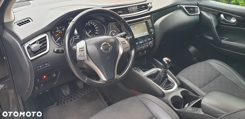 Nissan Qashqai - 16