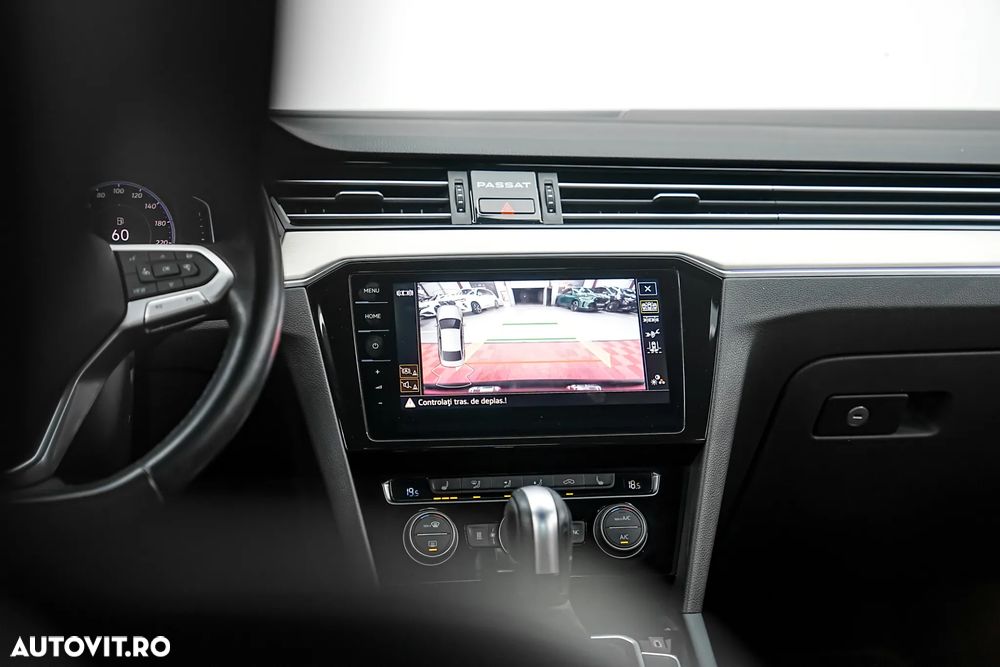 Volkswagen Passat 2.0 TDI DSG R Executive - 32