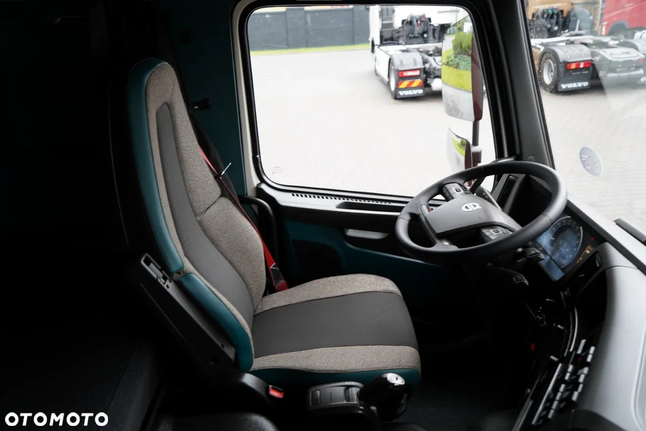 Volvo FMX 430 / HYDRAULIKA / NISKA KABINA / ALUFELGI / EURO 6 / SPROWADZONY - 27