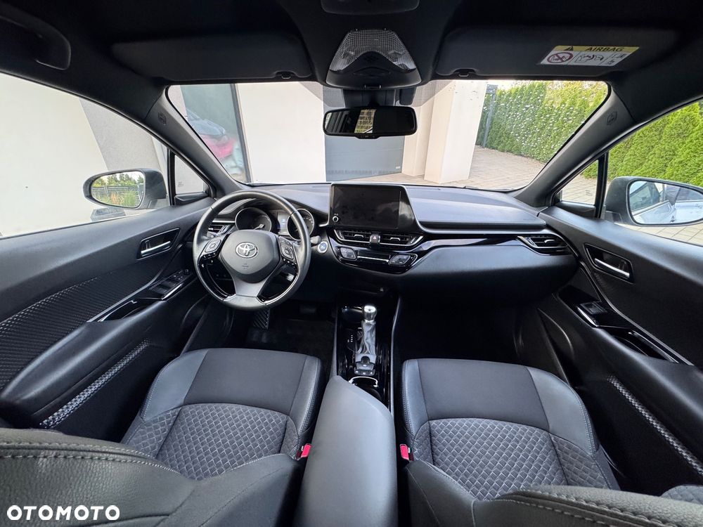 Toyota C-HR 2.0 Hybrid Dynamic Force Style - 12
