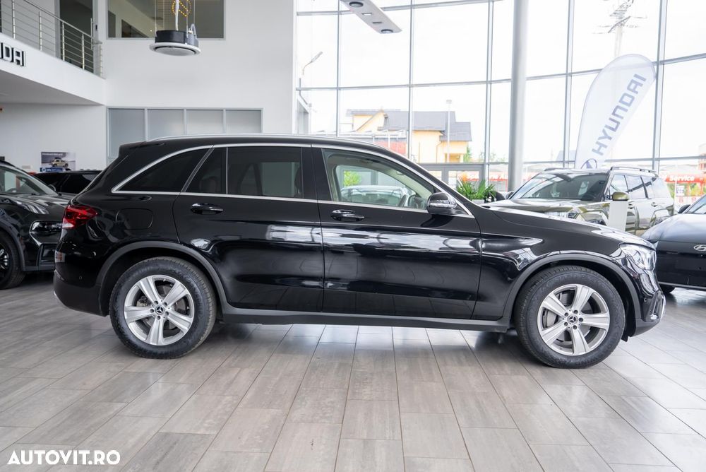 Mercedes-Benz GLC 220 d 4MATIC 9G-TRONIC - 10