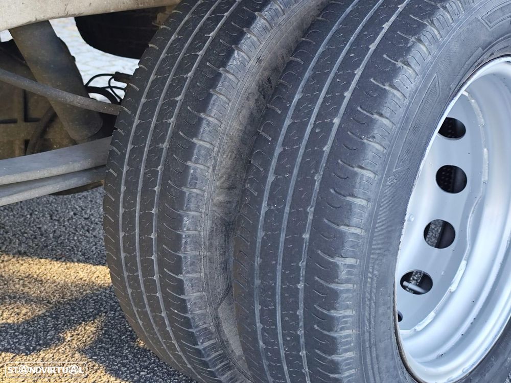 Ford Transit 350L – 7 Lugares – Caixa Aberta - 25